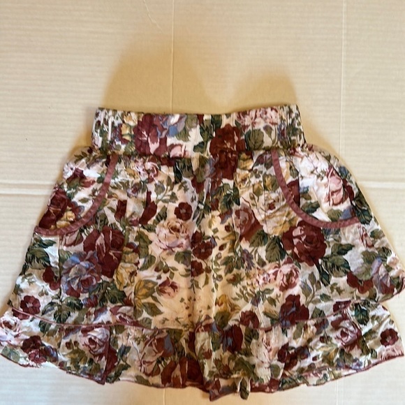 XHILARATION size small skirt flower - Picture 1 of 9